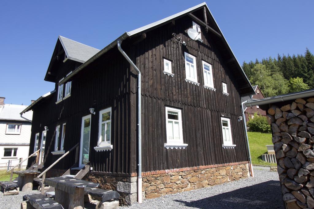 Ferienwohnung Fw. Steindöbra Anno Dazumal Klingenthal Zimmer foto